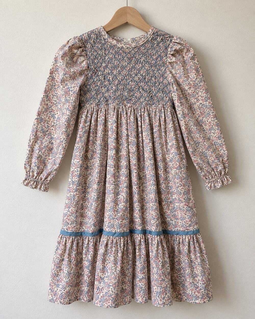 Vintage Polly Flinders Hand Smocked Girls Floral Prairie Dress Lace Cottagecore